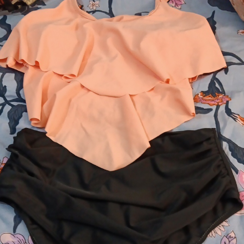 Tankini Peach Top, Black High Waisted Bottoms, Size Medium